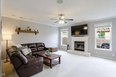 11279 Niagara Drive Fishers IN 46037