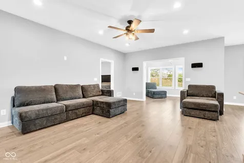 3048 W Glacier Drive Monrovia IN 46157