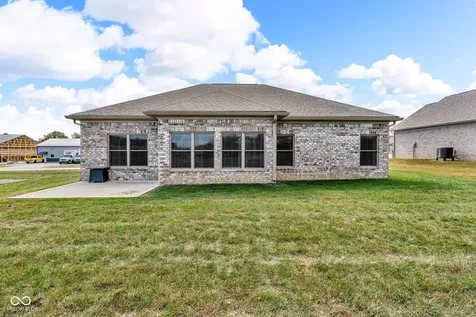 3048 W Glacier Drive Monrovia IN 46157