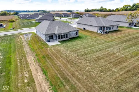 3048 W Glacier Drive Monrovia IN 46157