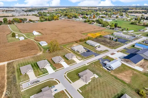 3048 W Glacier Drive Monrovia IN 46157