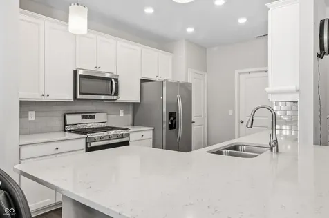 5805 Flat Hill Drive Indianapolis IN 46239