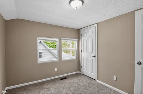 616 W 39th Street Indianapolis IN 46208