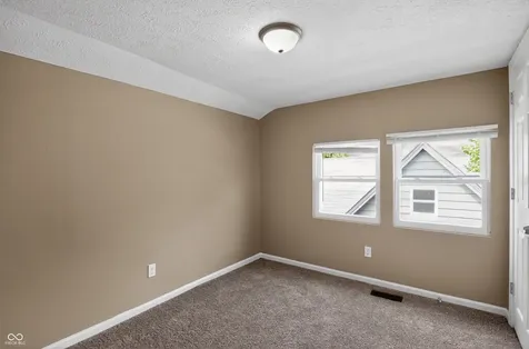 616 W 39th Street Indianapolis IN 46208