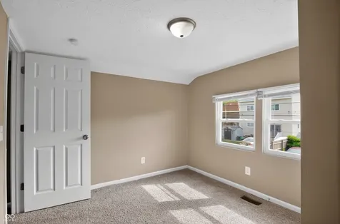 616 W 39th Street Indianapolis IN 46208