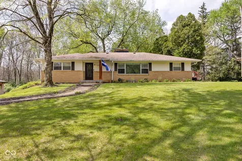 4709 Andover Square Indianapolis IN 46226