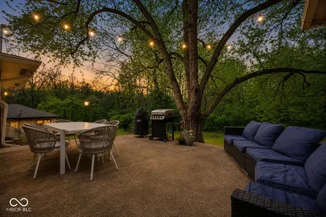 4709 Andover Square Indianapolis IN 46226