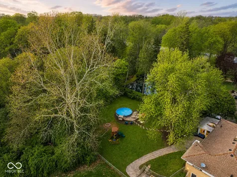 4709 Andover Square Indianapolis IN 46226