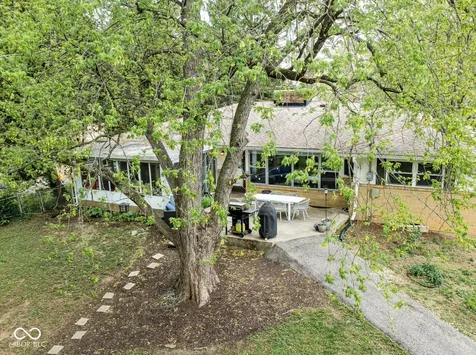 4709 Andover Square Indianapolis IN 46226