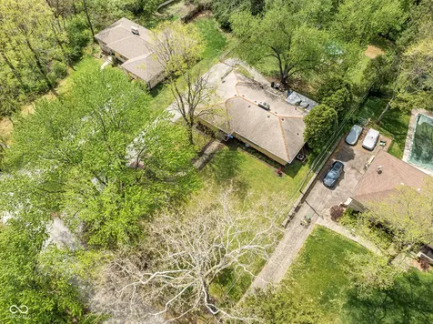 4709 Andover Square Indianapolis IN 46226