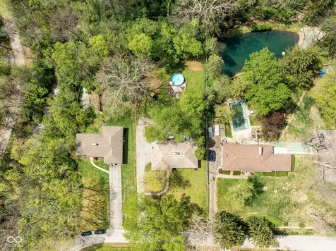 4709 Andover Square Indianapolis IN 46226