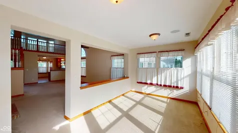 7427 Oak Knoll Drive Indianapolis IN 46217