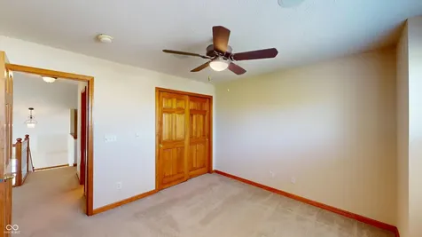 7427 Oak Knoll Drive Indianapolis IN 46217
