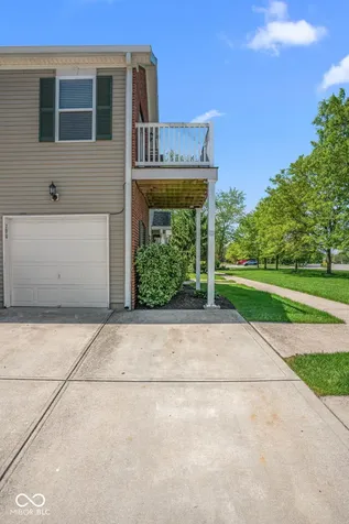 13266 Komatite Way Fishers IN 46038