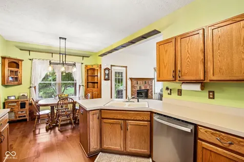 8344 Hunters Meadow Court Indianapolis IN 46259