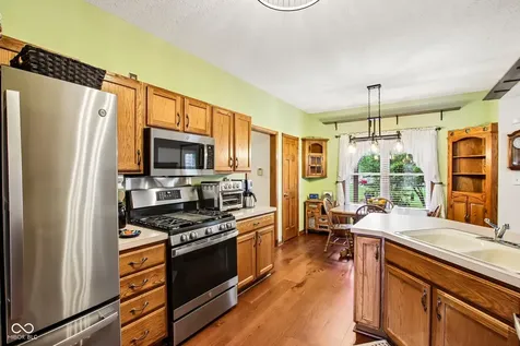 8344 Hunters Meadow Court Indianapolis IN 46259