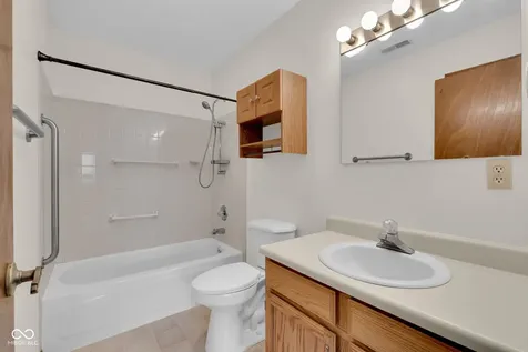 1435 Northridge Hills Crawfordsville IN 47933