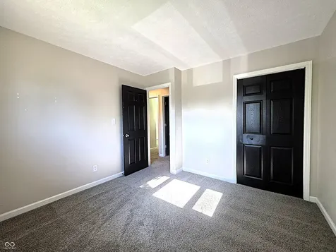 714 Spring Valley Court Indianapolis IN 46231