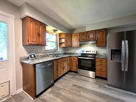 714 Spring Valley Court Indianapolis IN 46231
