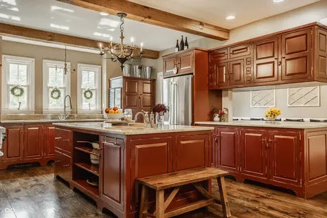 9353 S Mitthoeffer Road Indianapolis IN 46259