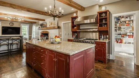 9353 S Mitthoeffer Road Indianapolis IN 46259