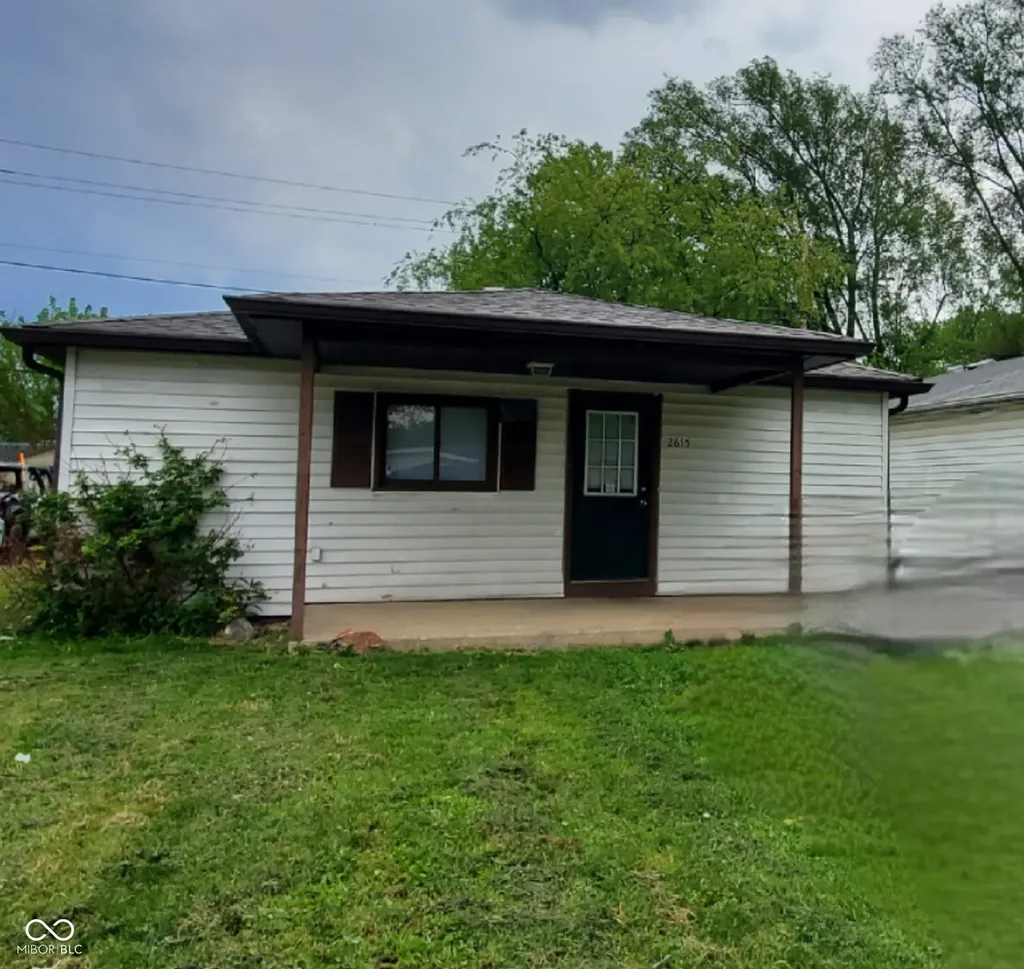2615 Collier Street Indianapolis IN 46241