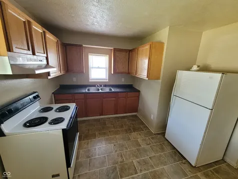 2615 Collier Street Indianapolis IN 46241