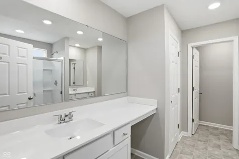 7327 Raybourn Court Indianapolis IN 46259