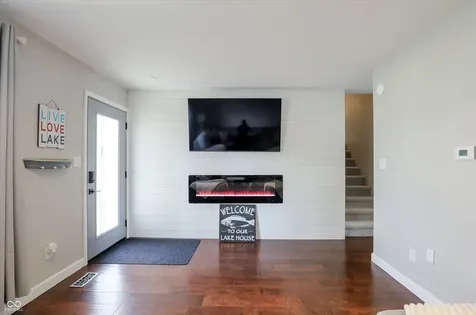 1289 Bayswater Lane Cicero IN 46034