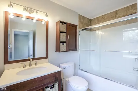 1289 Bayswater Lane Cicero IN 46034