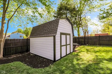 1289 Bayswater Lane Cicero IN 46034