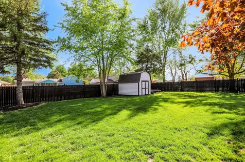 1289 Bayswater Lane Cicero IN 46034