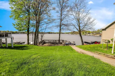 1289 Bayswater Lane Cicero IN 46034