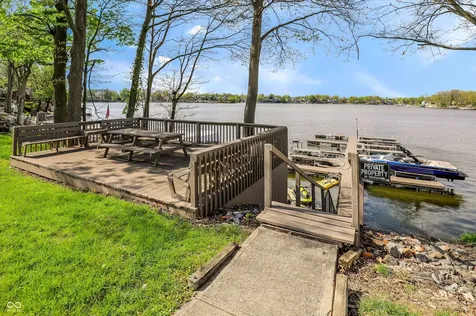 1289 Bayswater Lane Cicero IN 46034