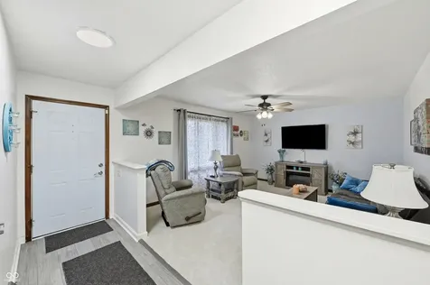 634 Teton Trail Indianapolis IN 46217