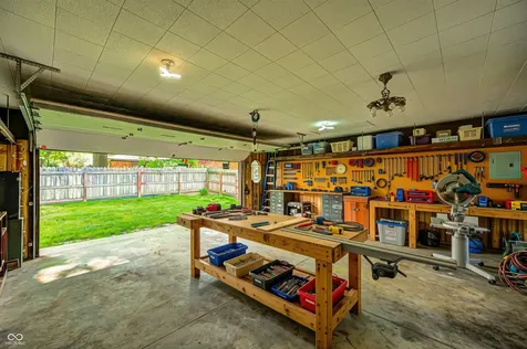 634 Teton Trail Indianapolis IN 46217