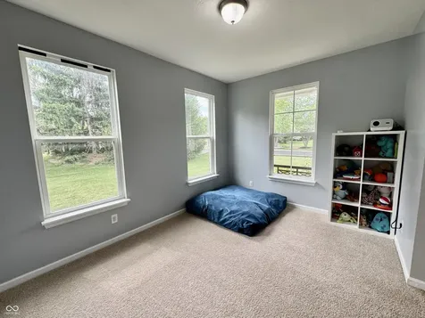 983 S Raylee Garden Drive New Palestine IN 46163