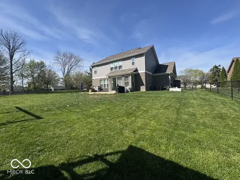 983 S Raylee Garden Drive New Palestine IN 46163
