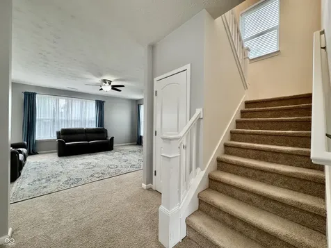 983 S Raylee Garden Drive New Palestine IN 46163