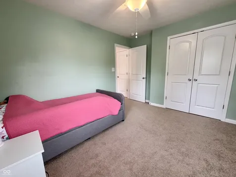 983 S Raylee Garden Drive New Palestine IN 46163