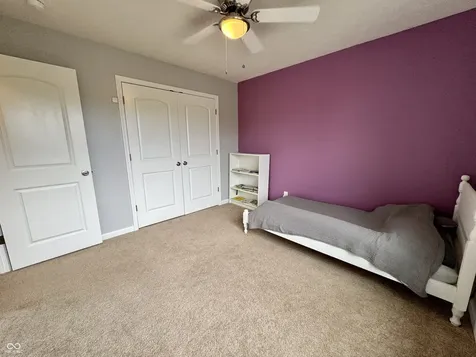 983 S Raylee Garden Drive New Palestine IN 46163