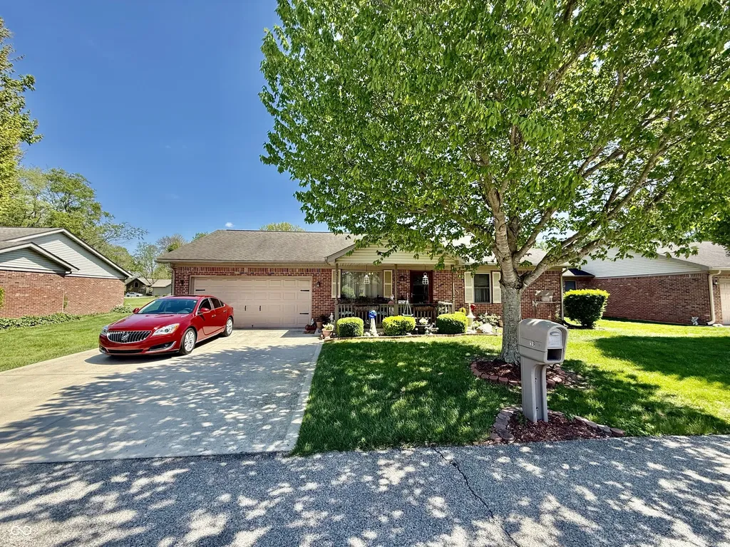 96 N Deer Cliff Drive Crawfordsville IN 47933