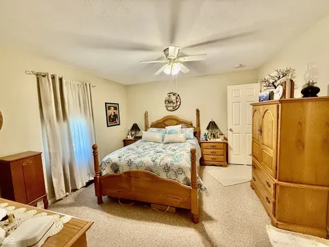 96 N Deer Cliff Drive Crawfordsville IN 47933