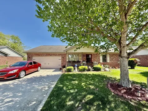 96 N Deer Cliff Drive Crawfordsville IN 47933