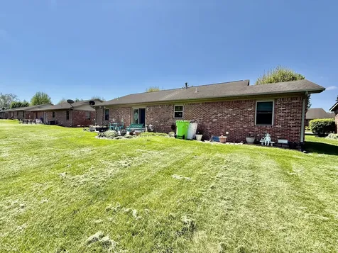 96 N Deer Cliff Drive Crawfordsville IN 47933