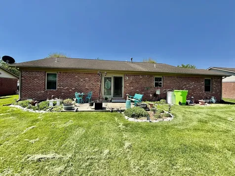 96 N Deer Cliff Drive Crawfordsville IN 47933