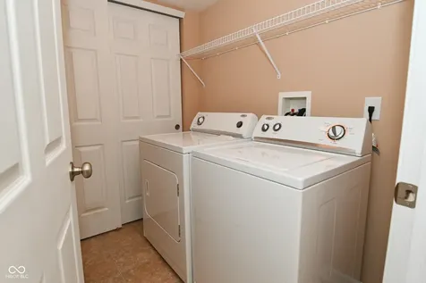 4725 Ladywood Cliffs Court Indianapolis IN 46226
