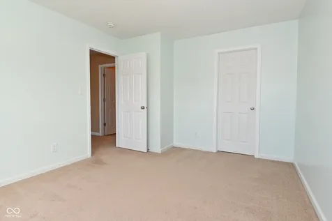 4725 Ladywood Cliffs Court Indianapolis IN 46226