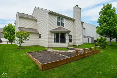 4725 Ladywood Cliffs Court Indianapolis IN 46226