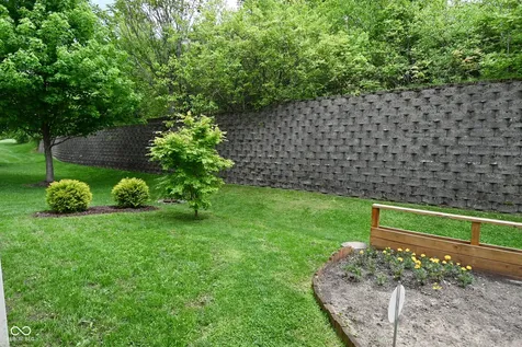 4725 Ladywood Cliffs Court Indianapolis IN 46226